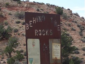 Moab_Trip_Day_4_Behind_the_Rocks_005.jpg